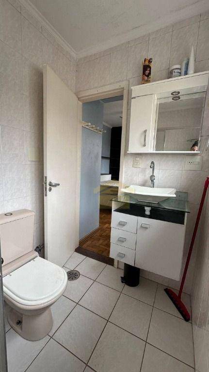 Apartamento à venda e aluguel com 2 quartos, 75m² - Foto 10