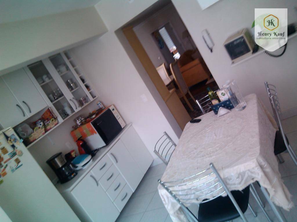 Apartamento à venda com 3 quartos, 138m² - Foto 6