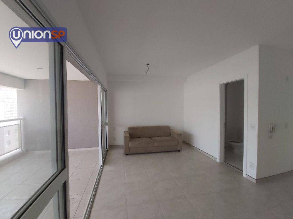 Apartamento à venda com 1 quarto, 40m² - Foto 2