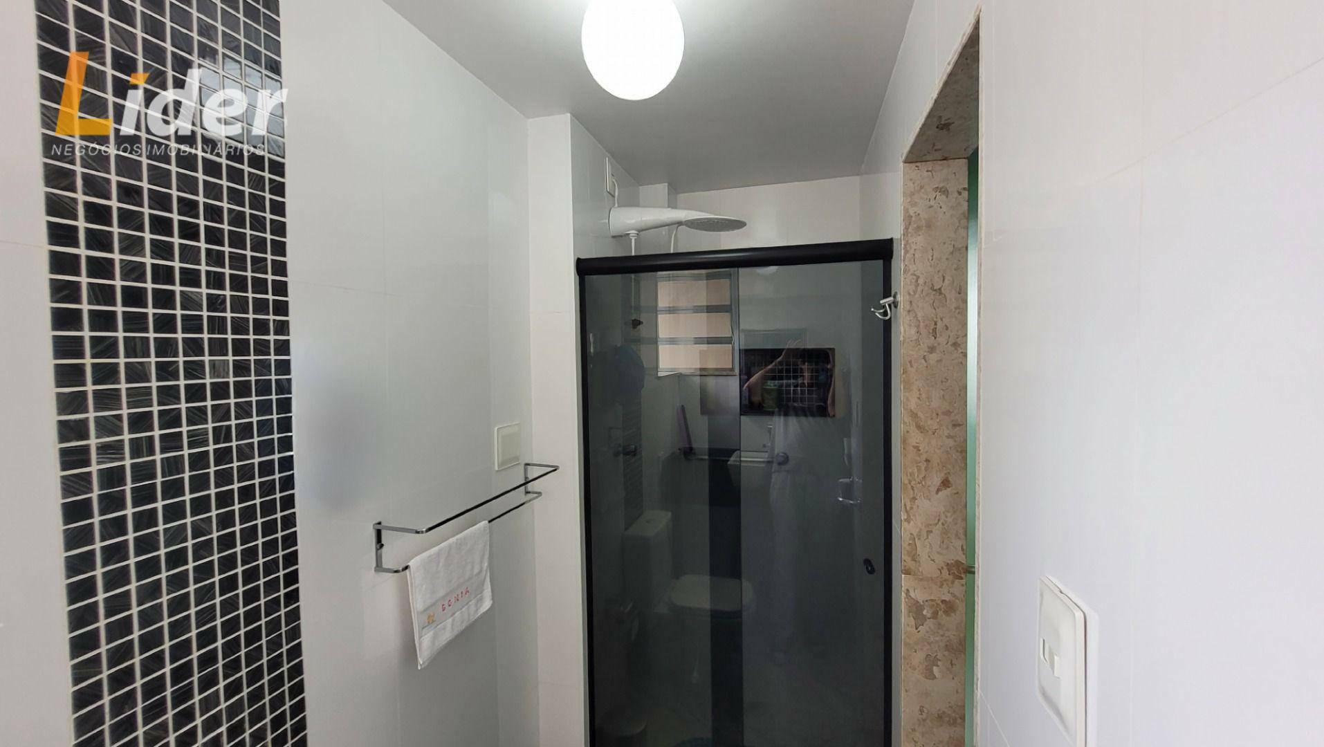 Apartamento à venda com 2 quartos, 68m² - Foto 10