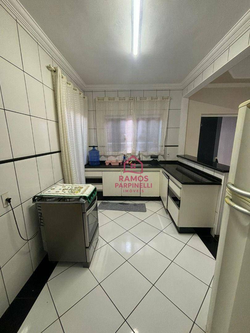 Casa, 3 quartos, 136 m² - Foto 3