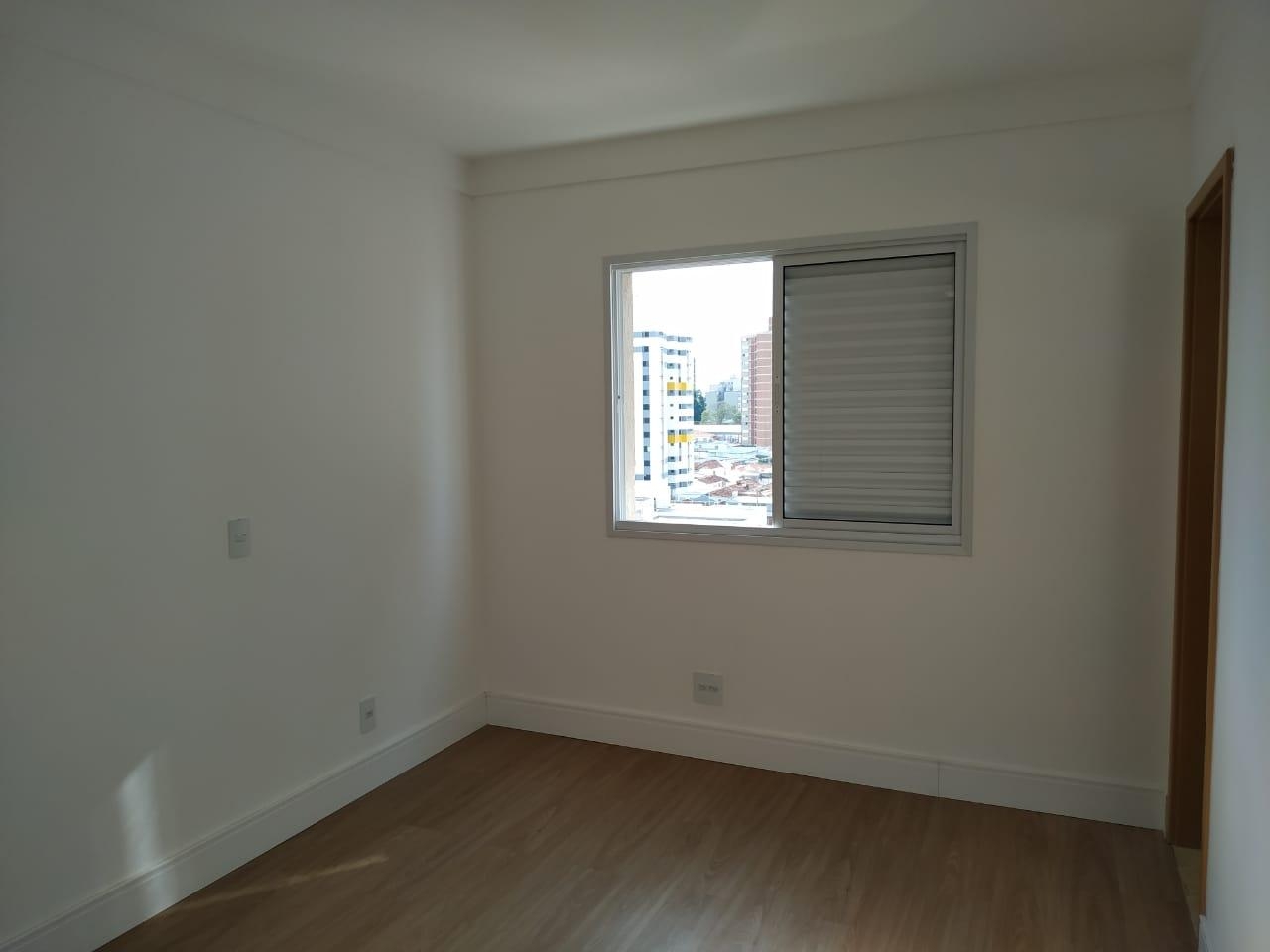 Apartamento à venda com 3 quartos, 145m² - Foto 8