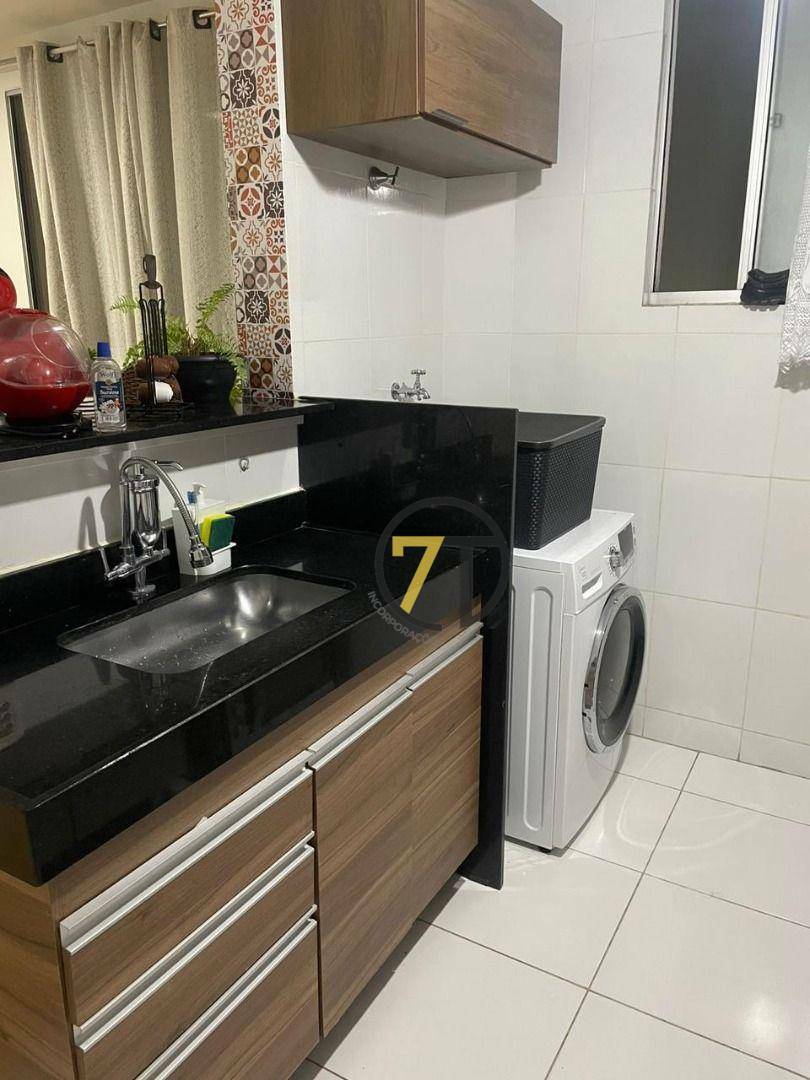 Apartamento à venda com 2 quartos, 40m² - Foto 21