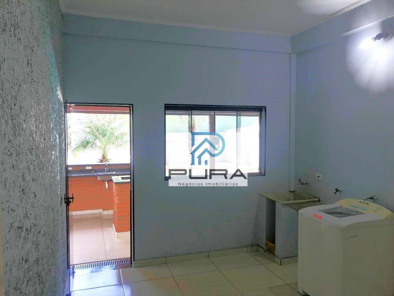 Casa para alugar com 3 quartos, 220m² - Foto 15