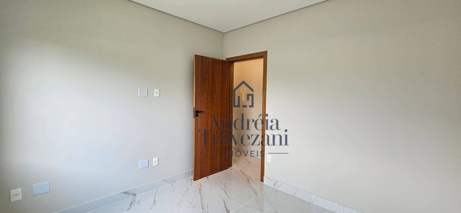 Casa à venda com 3 quartos, 141m² - Foto 13