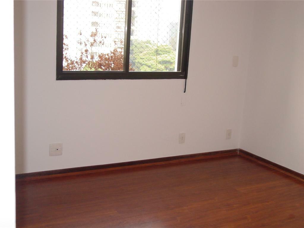 Apartamento à venda com 4 quartos, 200m² - Foto 10