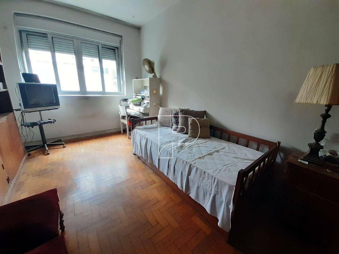 Apartamento à venda com 3 quartos, 114m² - Foto 9