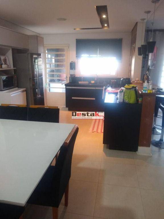 Sobrado à venda com 3 quartos, 224m² - Foto 12