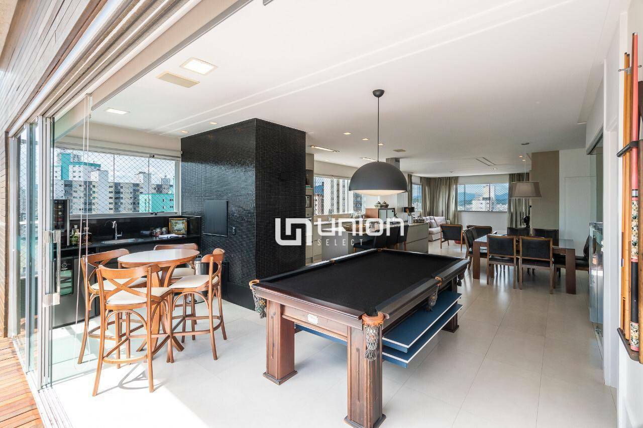 Cobertura à venda com 4 quartos, 253m² - Foto 5