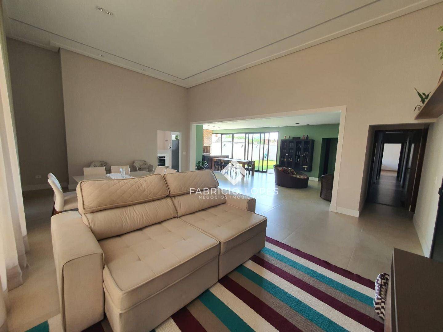 Casa à venda com 4 quartos, 300m² - Foto 4