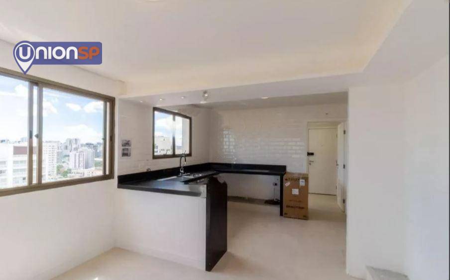 Apartamento à venda com 4 quartos, 194m² - Foto 8