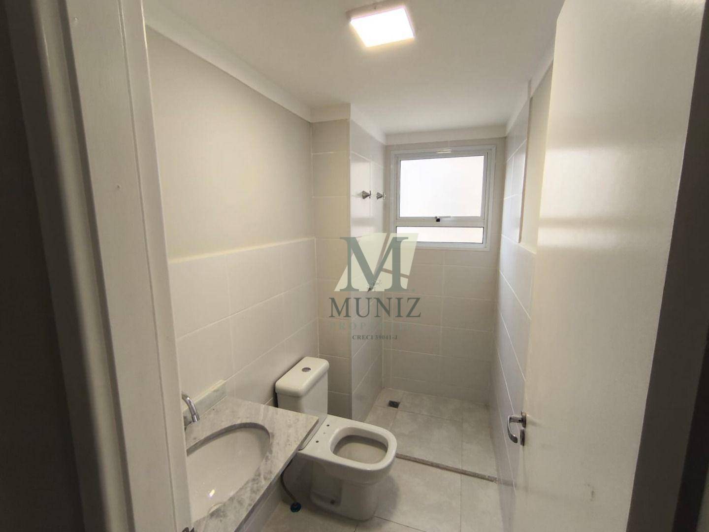 Apartamento à venda com 2 quartos, 80m² - Foto 11