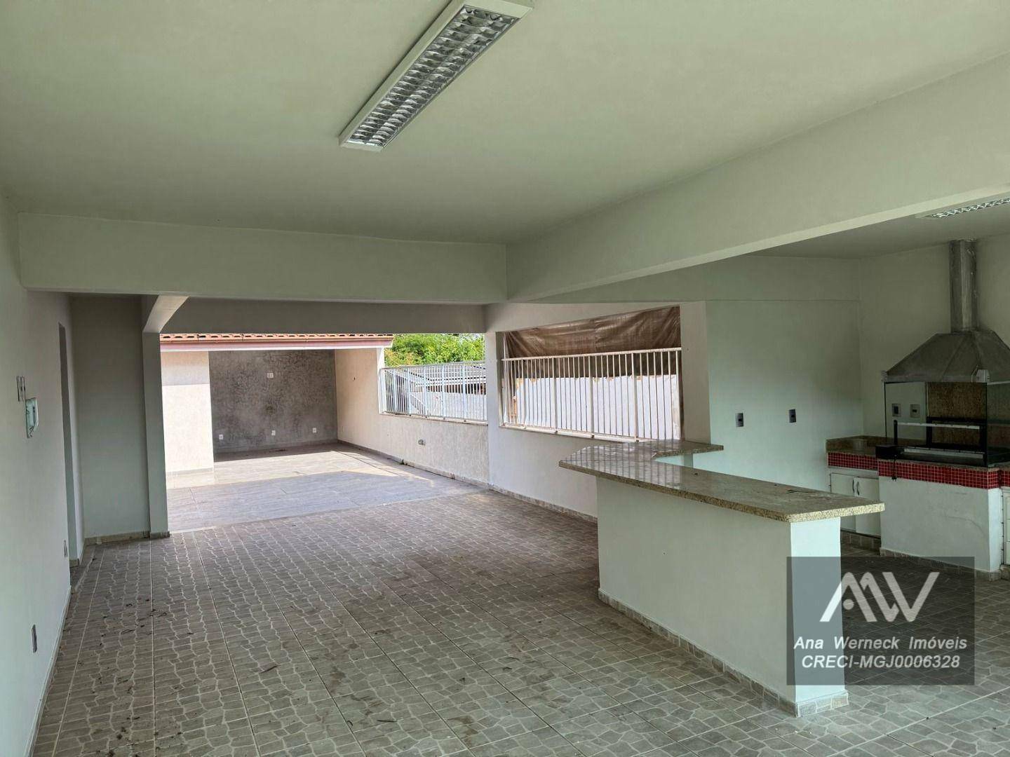 Casa à venda com 4 quartos, 330m² - Foto 16