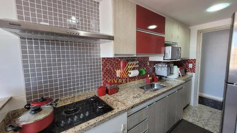 Apartamento à venda com 2 quartos, 110m² - Foto 2