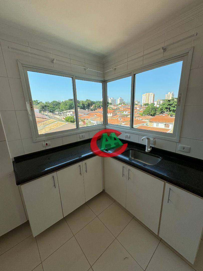 Apartamento para alugar com 3 quartos, 135m² - Foto 10