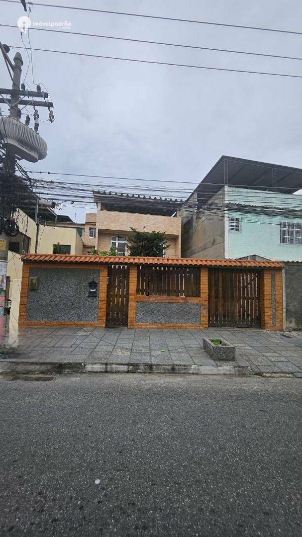 Casa à venda e aluguel com 4 quartos, 400m² - Foto 48