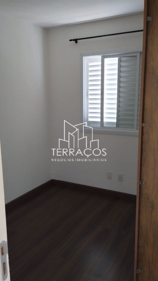 Apartamento para alugar com 2 quartos, 80m² - Foto 3