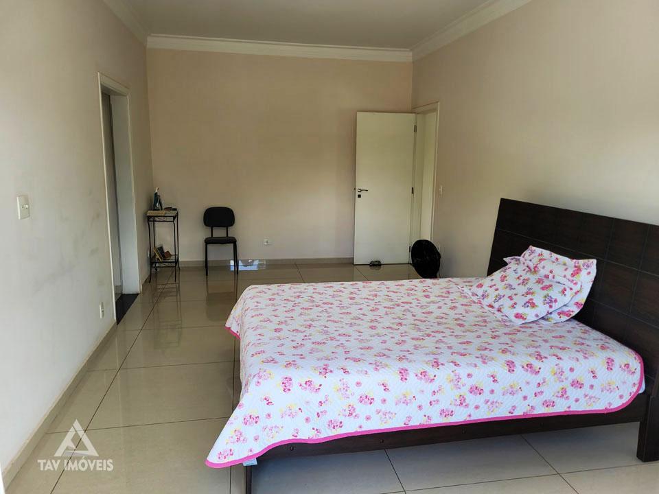 Casa à venda com 3 quartos, 264m² - Foto 27