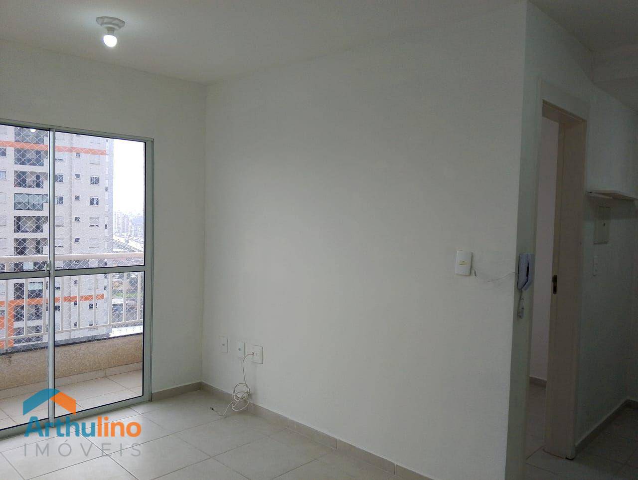 Apartamento para alugar com 2 quartos, 35m² - Foto 11