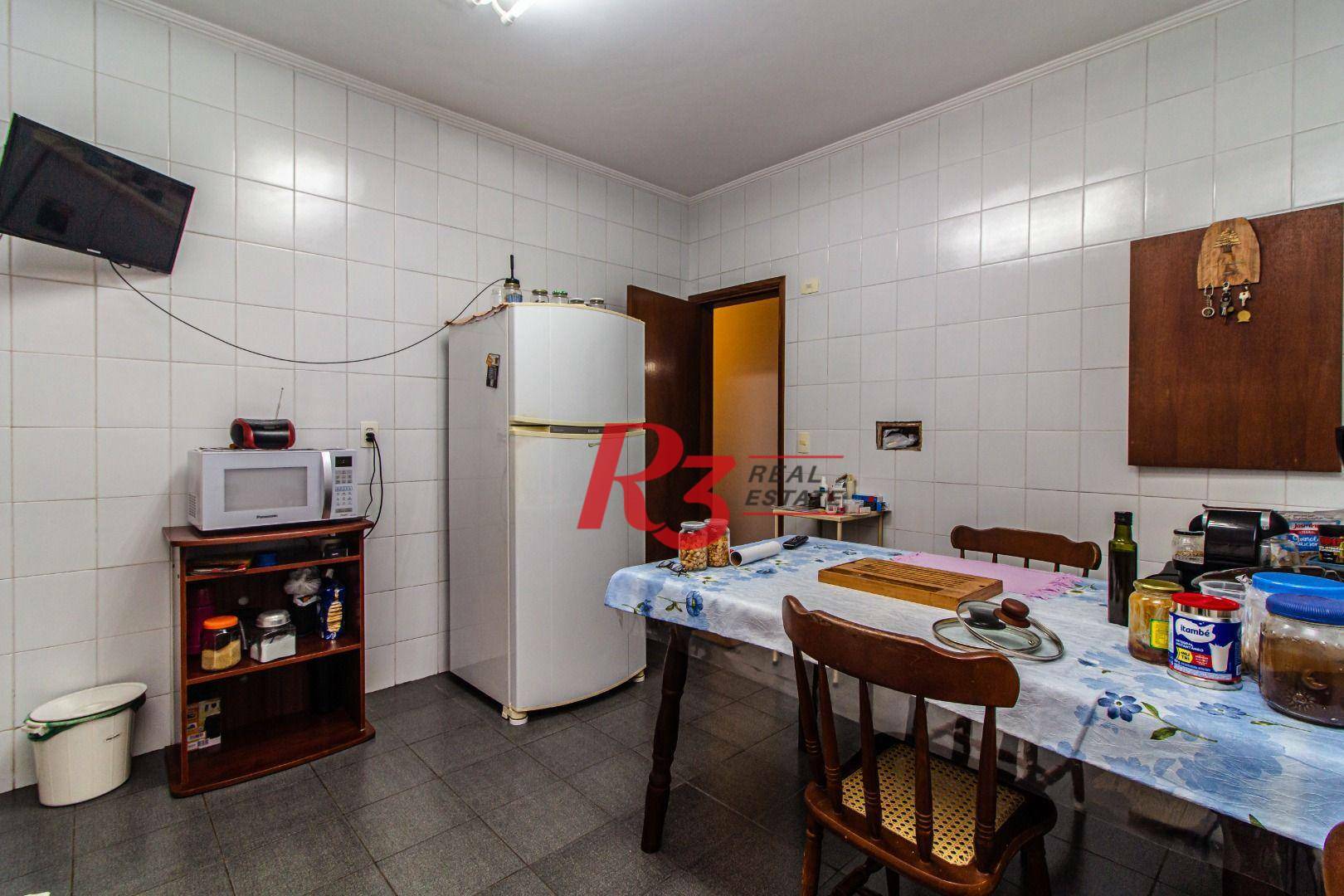 Apartamento à venda com 3 quartos, 162m² - Foto 13