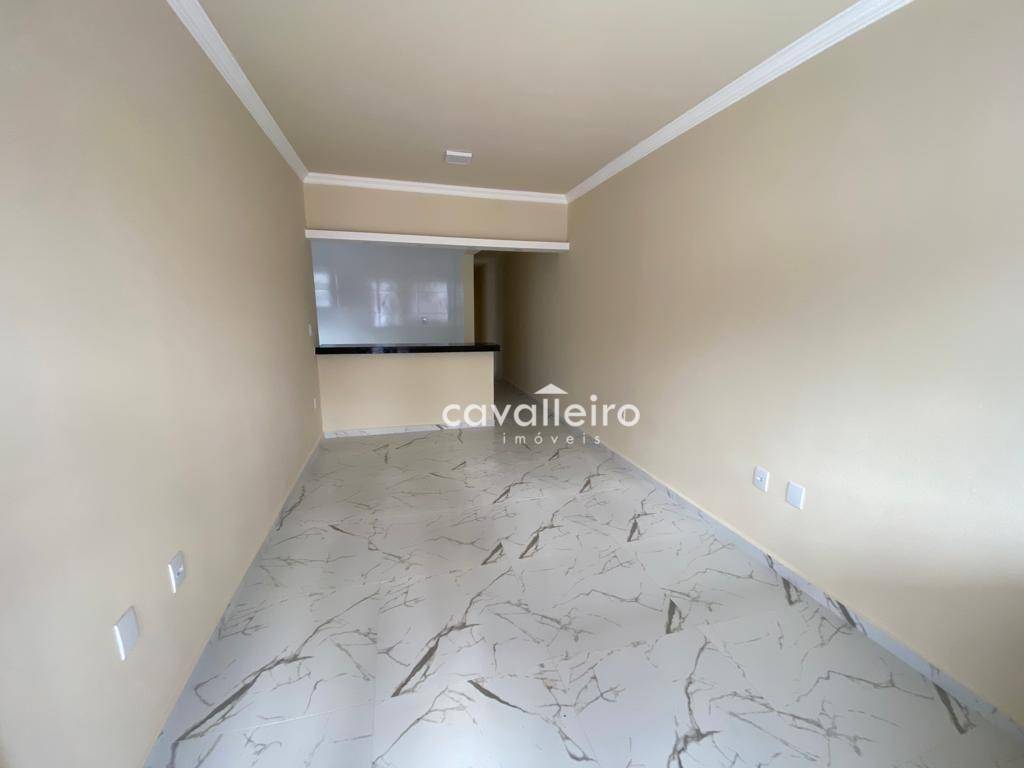 Casa à venda com 3 quartos, 100m² - Foto 6