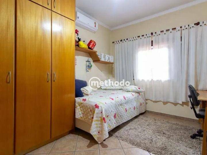 Casa à venda com 4 quartos, 352m² - Foto 15