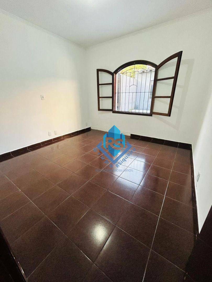 Casa para alugar com 3 quartos, 185m² - Foto 17