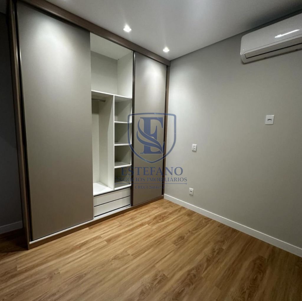 Casa à venda com 3 quartos, 443m² - Foto 5