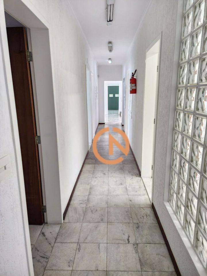 Sobrado para alugar com 13 quartos, 387m² - Foto 10