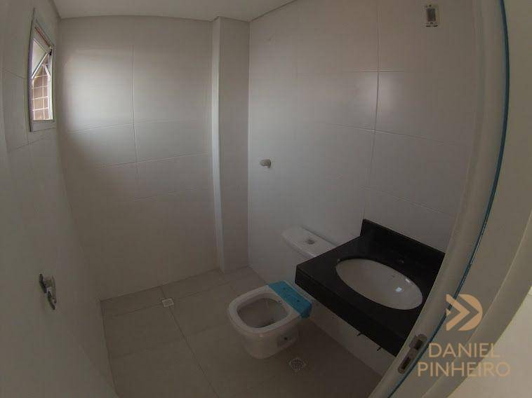 Apartamento à venda com 2 quartos, 106m² - Foto 15