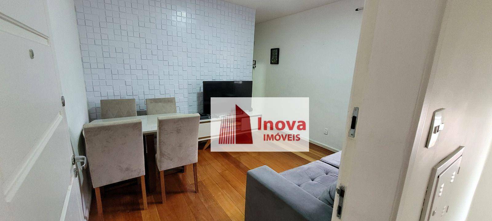 Apartamento à venda com 2 quartos, 70m² - Foto 4