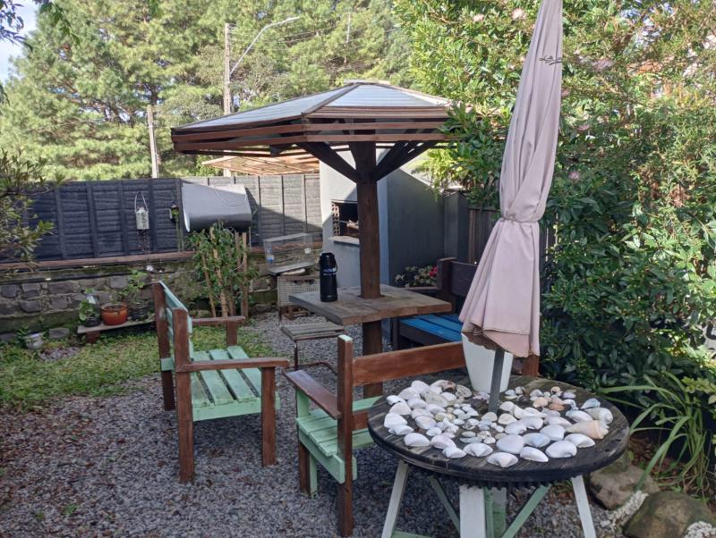 Casa à venda com 3 quartos, 100m² - Foto 16