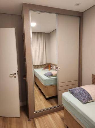 Apartamento à venda com 2 quartos, 72m² - Foto 32