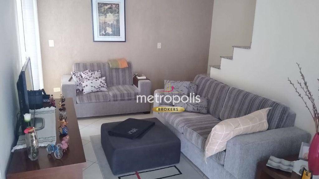 Sobrado à venda com 3 quartos, 110m² - Foto 1