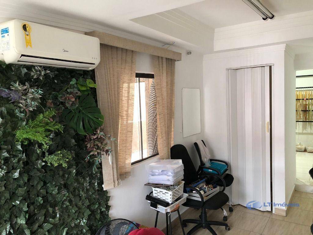 Casa à venda com 2 quartos, 120m² - Foto 5