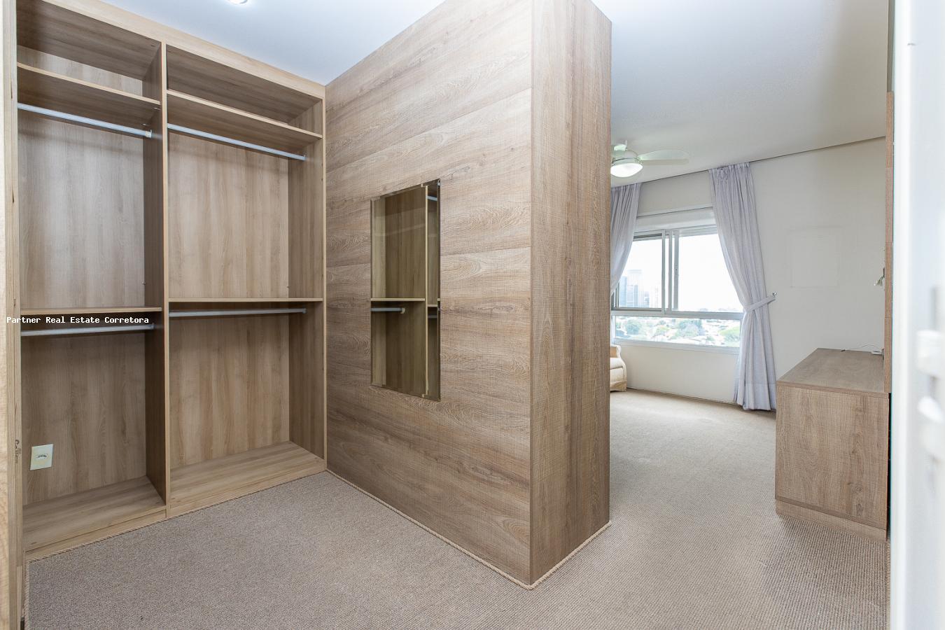 Apartamento à venda com 3 quartos, 175m² - Foto 9
