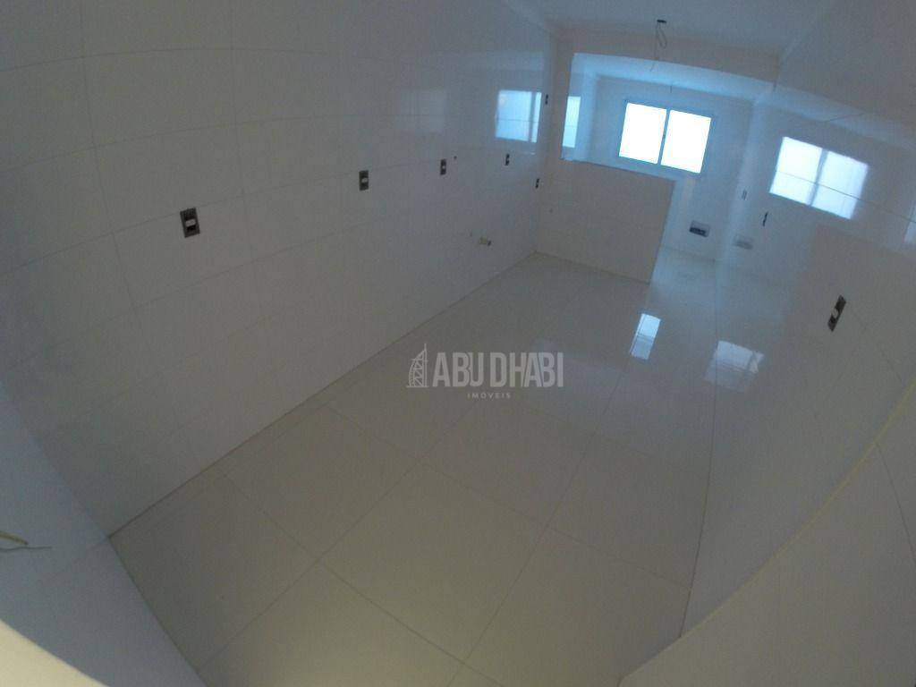 Apartamento à venda com 3 quartos, 162m² - Foto 15