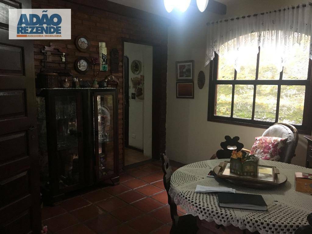 Casa à venda com 5 quartos, 280m² - Foto 6