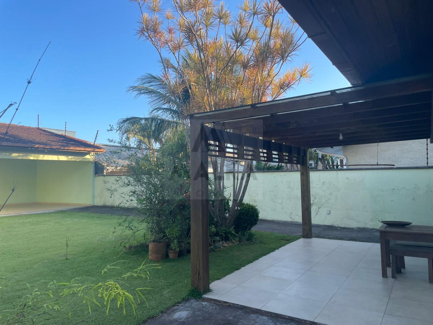 Casa à venda com 3 quartos, 153m² - Foto 5