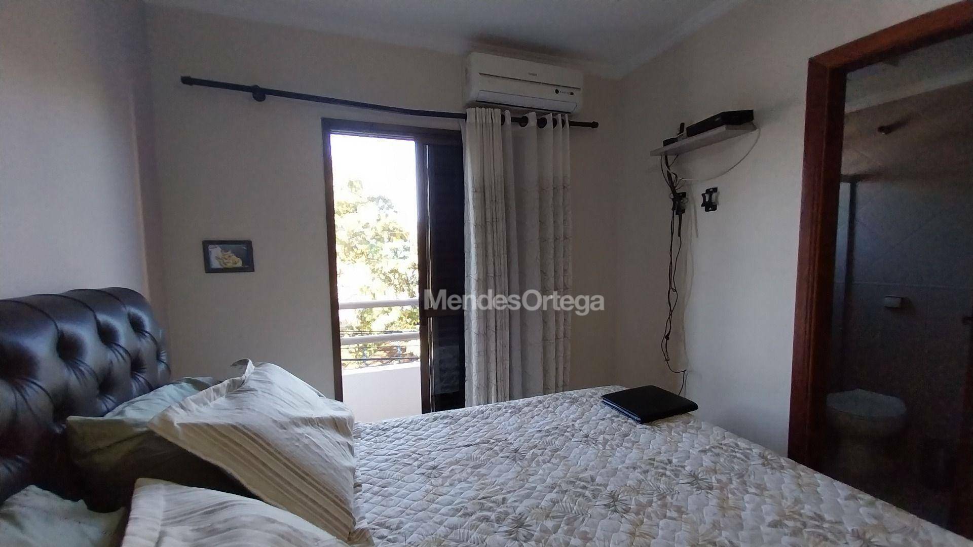 Apartamento à venda com 2 quartos, 78m² - Foto 28