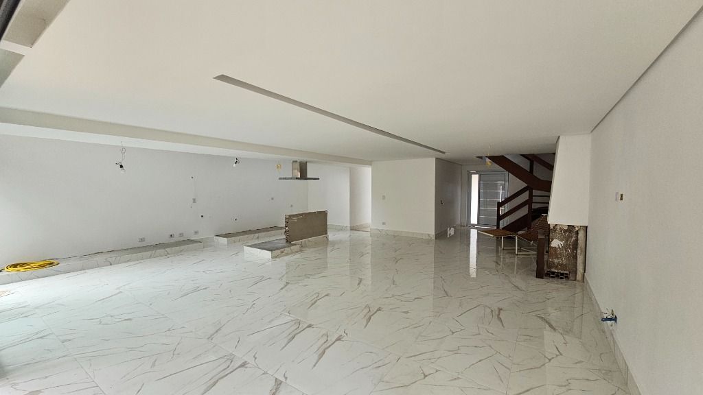 Casa de Condomínio à venda com 4 quartos, 270m² - Foto 10