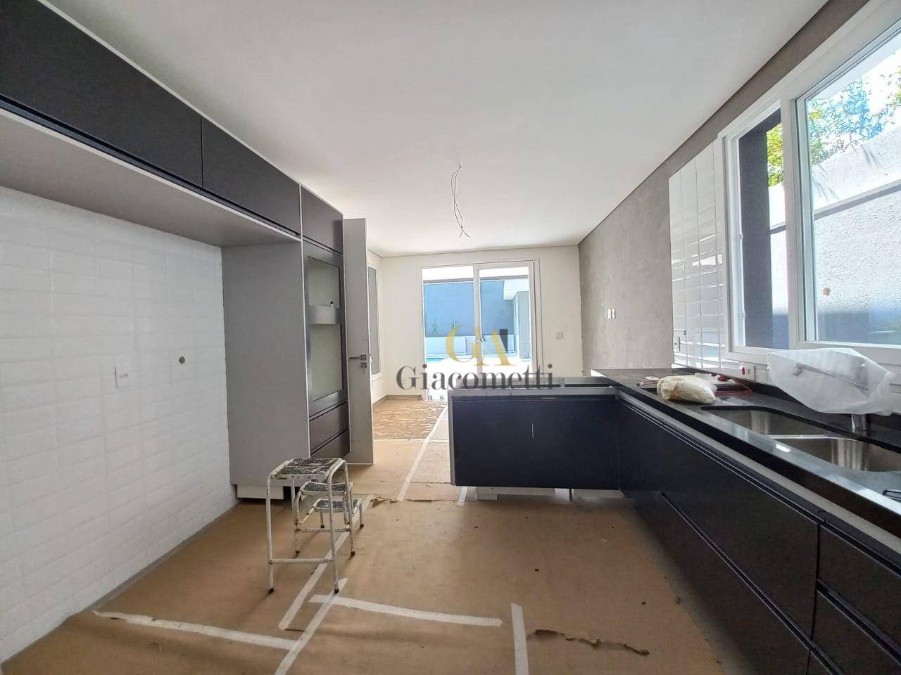 Casa de Condomínio à venda com 3 quartos, 520m² - Foto 5