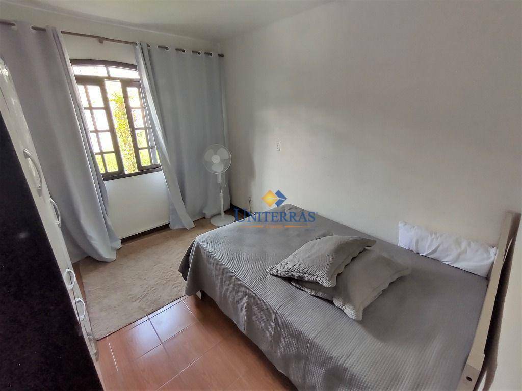 Casa à venda com 3 quartos, 100m² - Foto 14