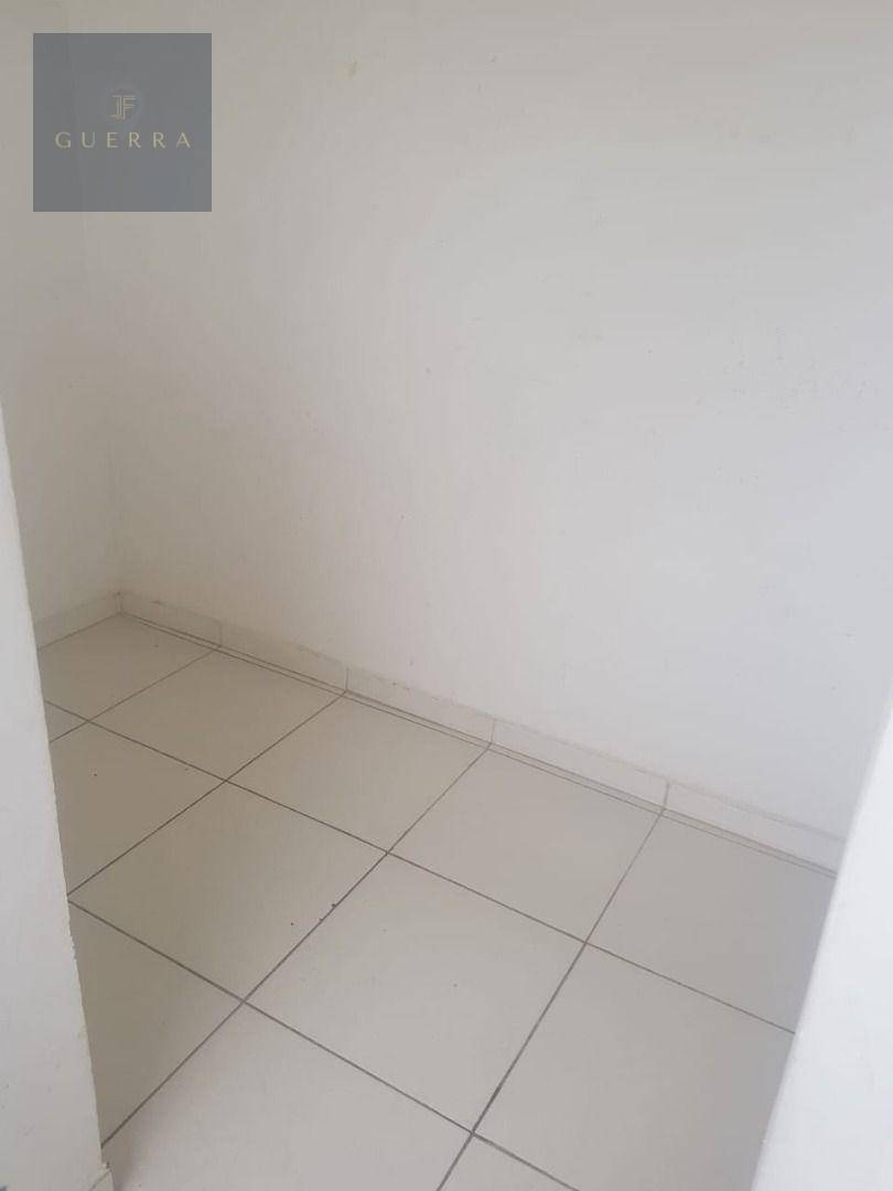 Apartamento à venda com 2 quartos, 75m² - Foto 10