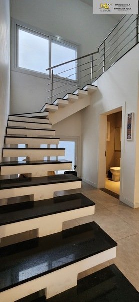 Casa à venda com 3 quartos, 360m² - Foto 14