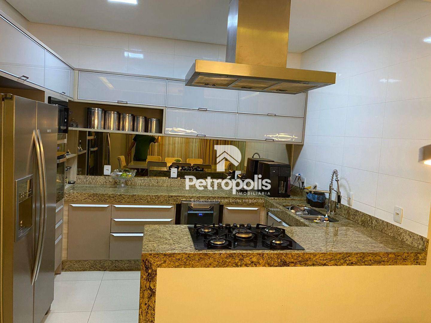 Sobrado à venda com 3 quartos, 214m² - Foto 9