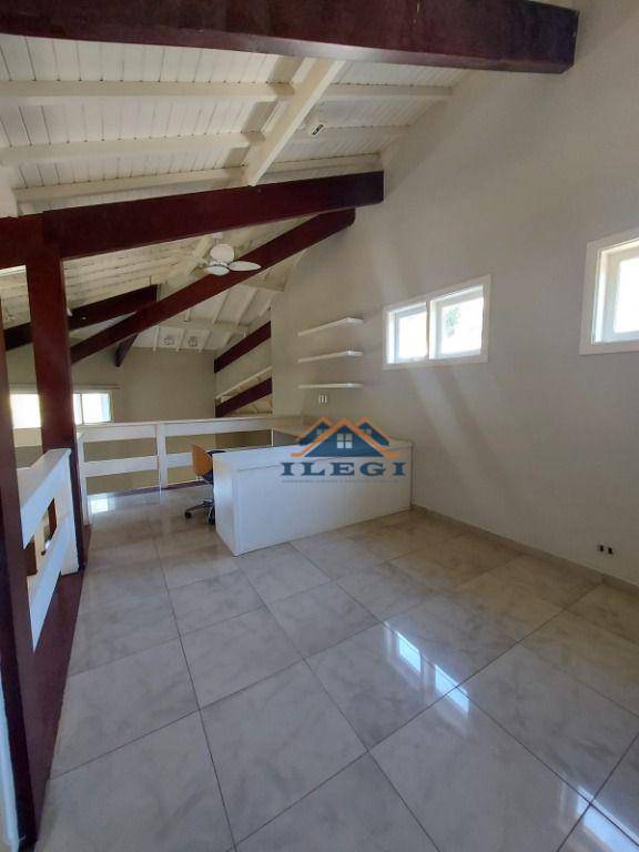 Casa de Condomínio para alugar com 4 quartos, 600m² - Foto 73