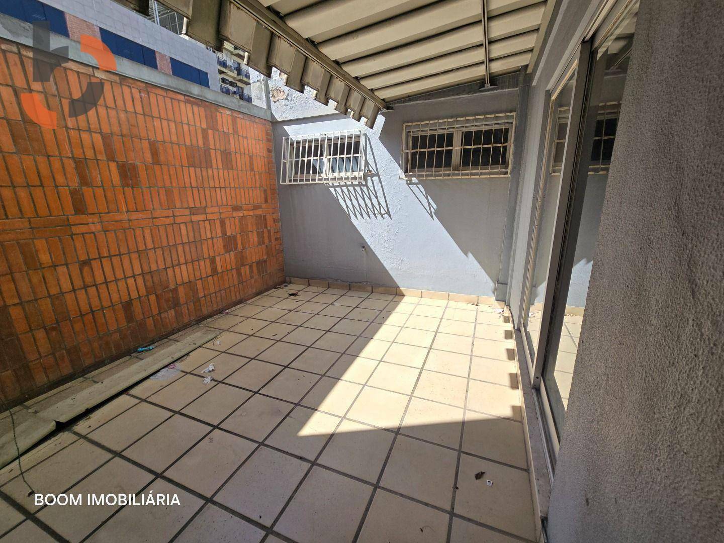 Apartamento à venda com 3 quartos, 220m² - Foto 15