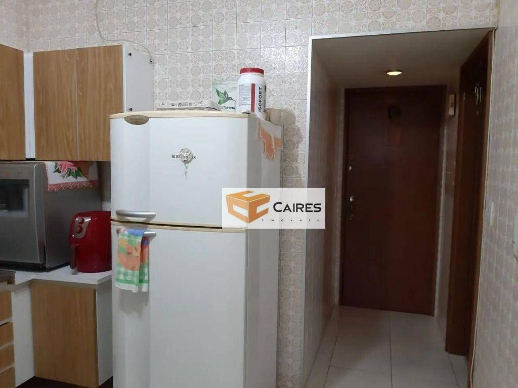 Apartamento à venda com 3 quartos, 84m² - Foto 11