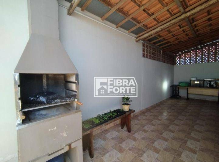 Casa à venda com 3 quartos, 195m² - Foto 9